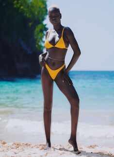 Sudanese model Nyakim Gatwech dubbed as &lsquo;Queen of the Dark&rsquo; becomes the next Instagram sensation