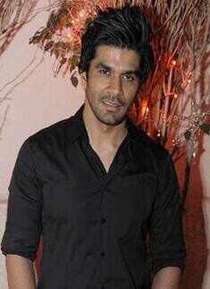 Party at Aquum club Saket