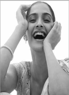 Sonam Kapoor is 'grateful' to Gujarat Police for arresting a man for threatening a comedian