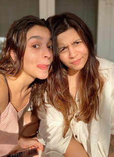 Alia Bhatt and Shaheen Bhatt pictures