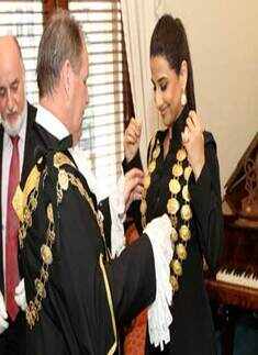 Vidya honoured in Melbourne