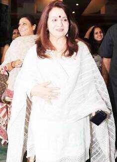 Play: 'Women in Black'