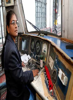 Women who dress up to serve the nation