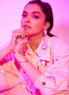 Swara Bhasker hits back at a troll, who alleged Deepika Padukone took Rs 5 cr to attend JNU protest