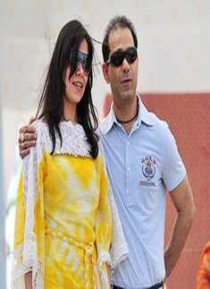 Exhibition: 'Travel With Style'