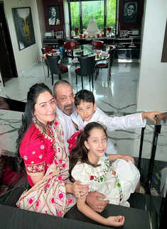 Sanjay Dutt, Maanayata Dutt pictures