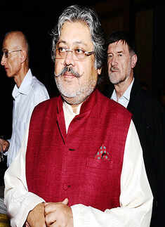 A Mughal evening of poetry