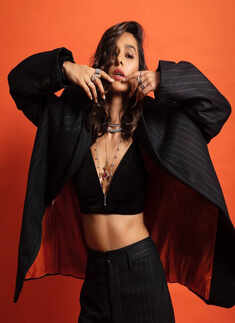 Shibani Dandekar stands in support of Rhea Chakraborty, says &ldquo;Rhea told me of Sushant&rsquo;s sister molesting her&rdquo;