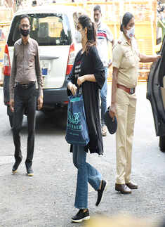 Rhea Chakraborty gets arrested by NCB in drug case linked to Sushant Singh Rajput&rsquo;s demise