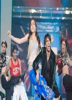 Awards & Performances