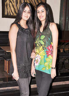 Akshay Jainarayan's b'day party