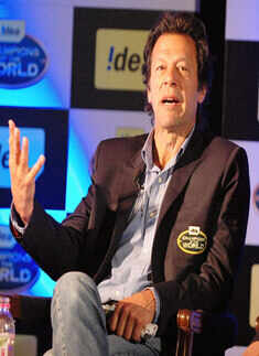 Former cricketers @ promotional event