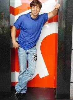 Sunny in blue shades