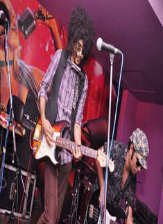 Imaad Shah performs in Boogaloo