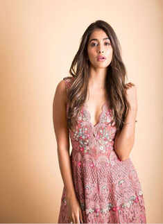 Actress Pooja Hegde's bewitching pictures go viral on cyberspace!