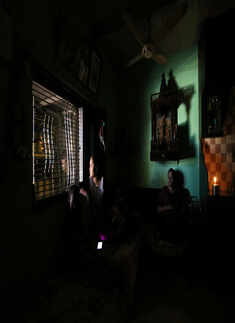 Massive power outage leaves trains stuck on tracks in Mumbai; services resume partially