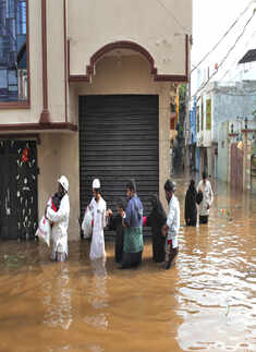 Flash floods hit Hyderabad again as rains return