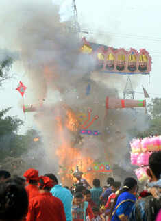 Nation celebrates Dussehra on a subdued note