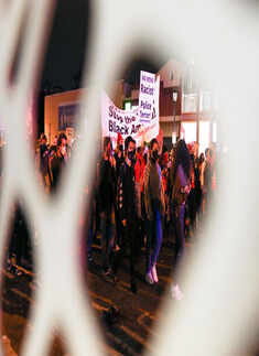 Philadelphia: Violent protests erupt over fatal police shooting