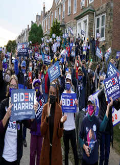 Viral pictures of nail-biting scenes from election results in the United States