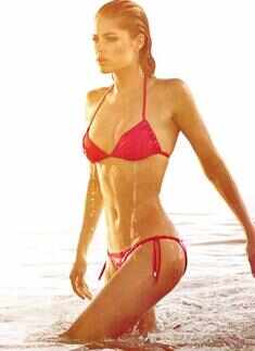 Model Doutzen heads to outer space