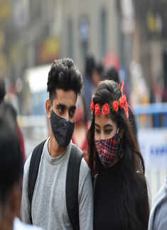 Xmas merriment brings respite to city