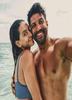 Shibani Dandekar shares loved-up picture on Farhan Akhtar's birthday