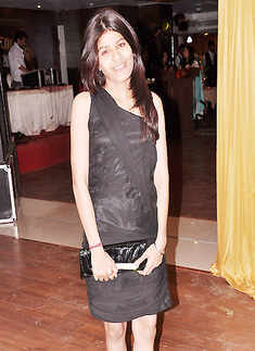 Sadabai Raisoni College farewell party