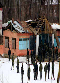 One soldier martyred, 3 injured in J&K terror attack