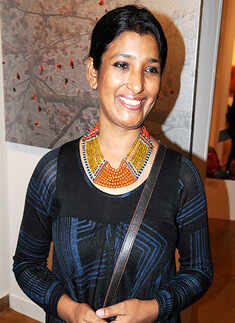 Nitanjali Art gallery's 10th anniv. bash