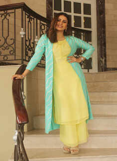 Actress Shivani Tomar's exclusive photoshoot