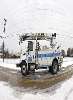 At least 21 dead as snowstorm slams US