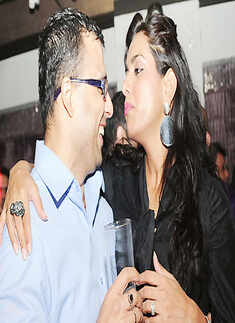 'Retro Nite' party @ Mojo