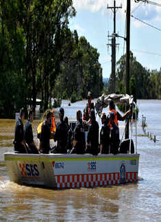 Sydney drenched by worst floods in 60 years