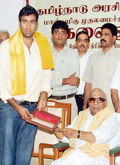 'World Champions' felicitated