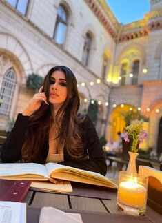 Mouni Roy's throwback travel pictures are all things glam! ​