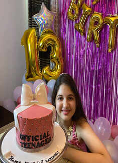 These then-and-now pictures of Bajrangi Bhaijaan's Munni aka Harshaali Malhotra will blow away your mind