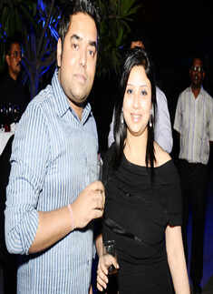 After Party: Play 'The last salute'