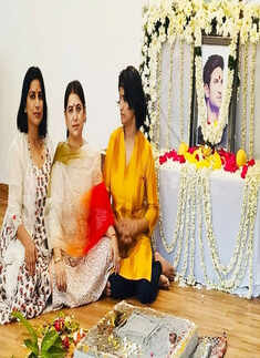 Pictures from Sushant Singh Rajput&rsquo;s prayer meet will surely leave you teary-eyed