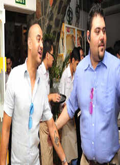 First anniversary celebration of Mocha