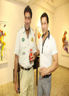 Paintings show : 'Shine' by Sudhir Bhagat