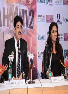 Pictures of 28 successful years of Asian Academy of Film & Television