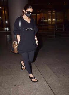 #ETimesSnapped: From Sunny Leone to Vaani Kapoor, paparazzi pictures of your favourite celebs