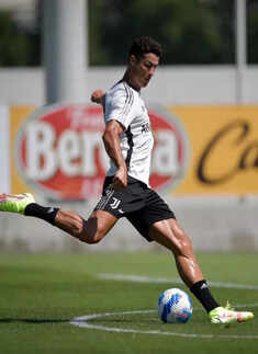 Cristiano Ronaldo returns to Manchester United after 12 years, these throwback photos of the football star will give you all the feels!