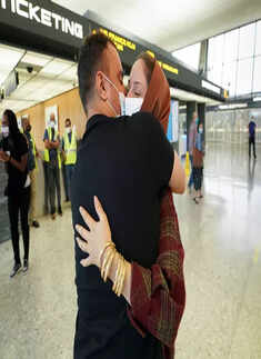 25 pictures of evacuated Afghans who arrived in US