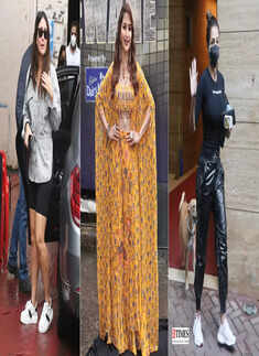 #ETimesSnapped: From Kareena Kapoor to Malaika Arora, paparazzi pictures of your favourite celebs