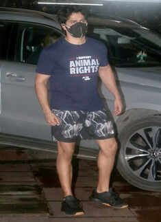 #ETimesSnapped: From Deepika Padukone to Urfi Javed, paparazzi pictures of your favourite celebs