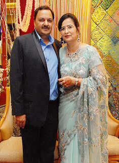 Abhay & Bharti's 25th wedding anniv.