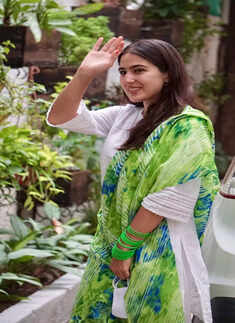 #ETimesSnapped: From Sara Ali Khan to Shamita Shetty, paparazzi pictures of your favourite celebs