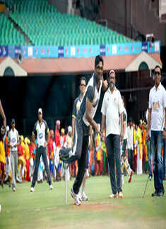 Celebs practice for CCL match